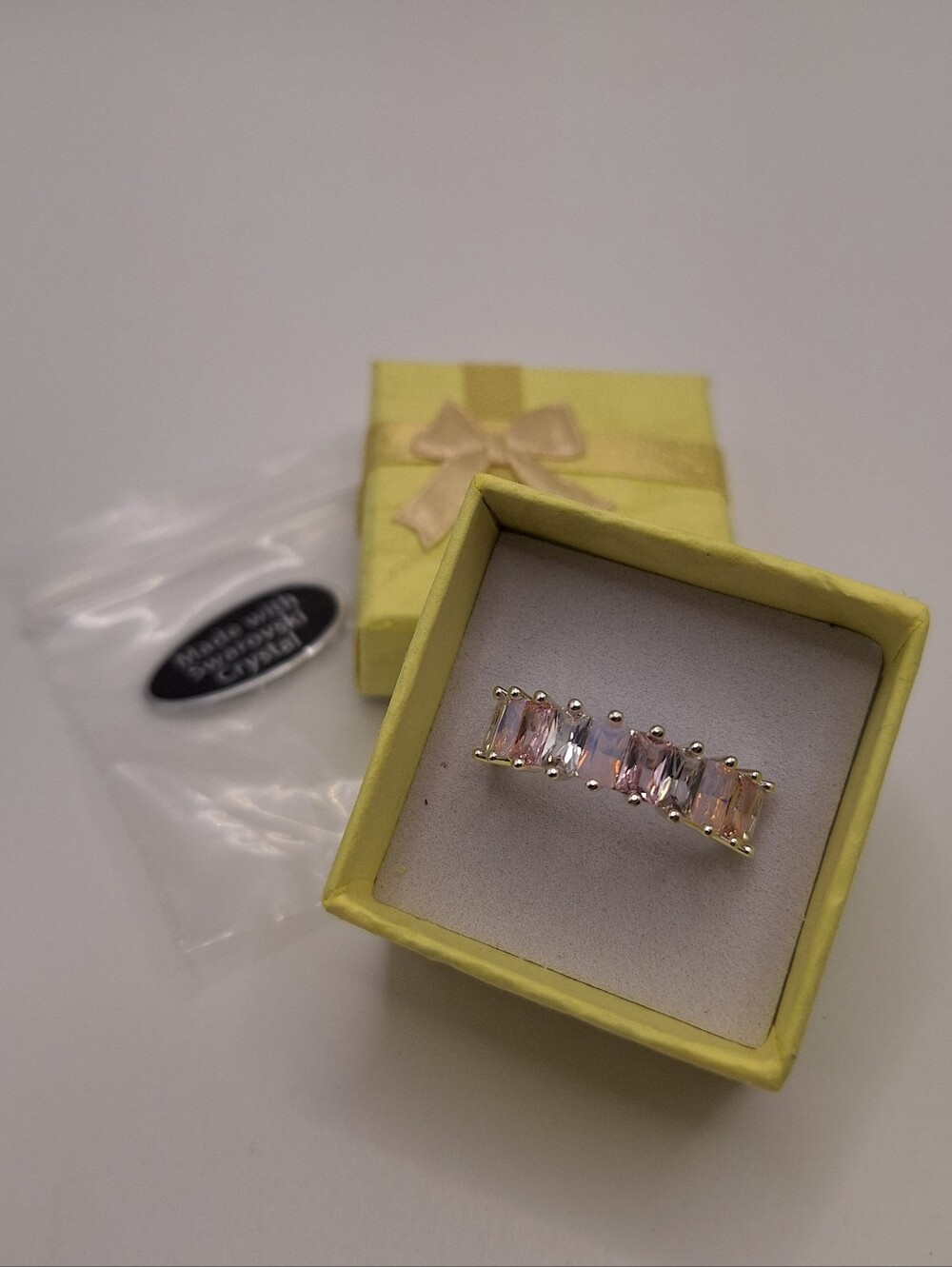 Swarovski Crystal Ring Size 9 Pink Baguette Crystal Band Silver Tone Ring - Picture 12 of 16